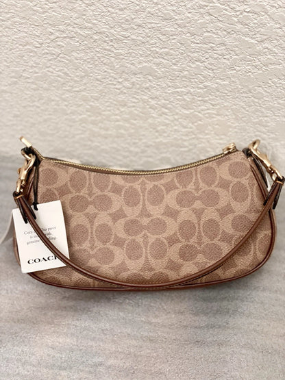 Coach Ashton Baguette