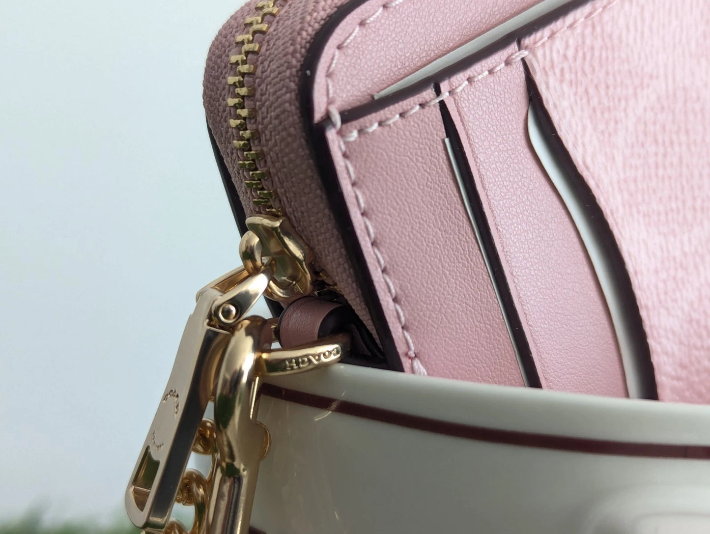 Coach Card Holder Powder Pink