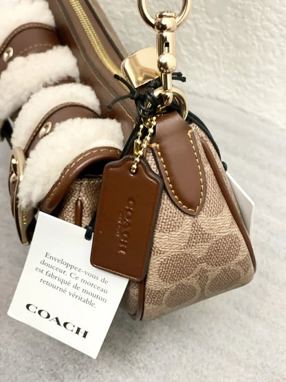 Coach Ashton Baguette