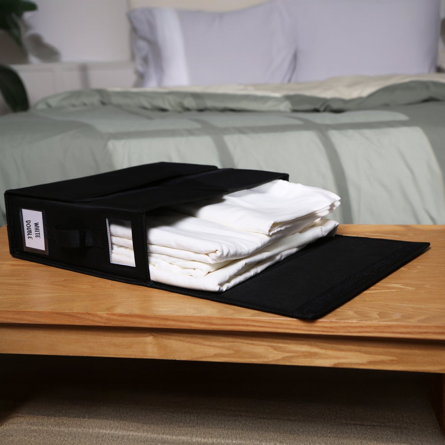 Bed sheet organizers